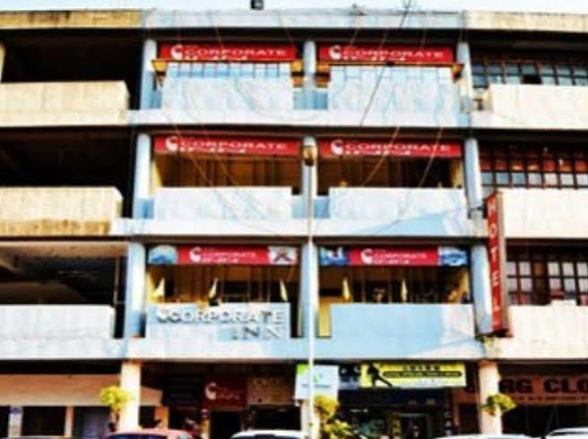 Treebo Trend Corporate Inn Chandīgarh Exterior foto