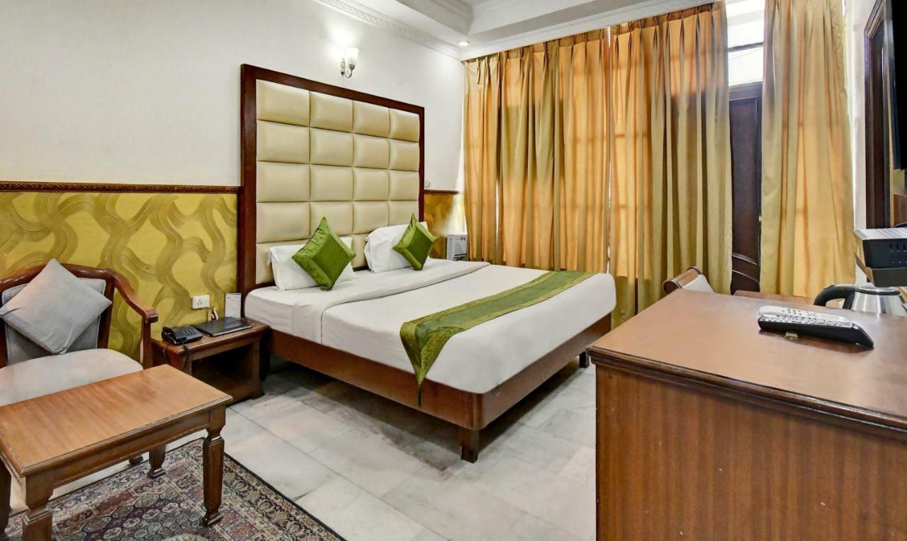 Treebo Trend Corporate Inn Chandīgarh Exterior foto