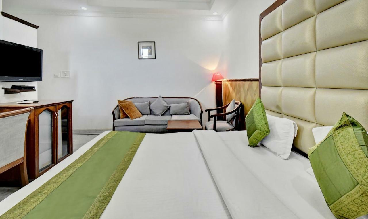 Treebo Trend Corporate Inn Chandīgarh Exterior foto