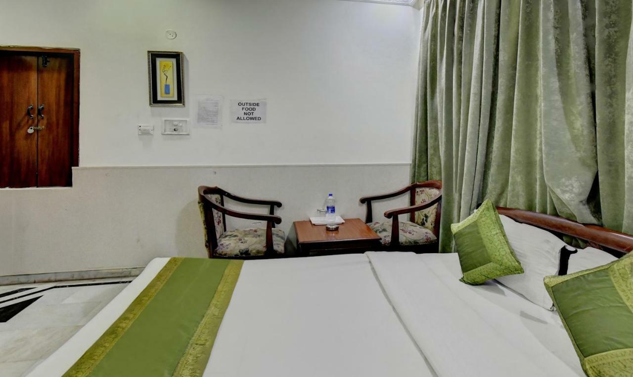 Treebo Trend Corporate Inn Chandīgarh Exterior foto